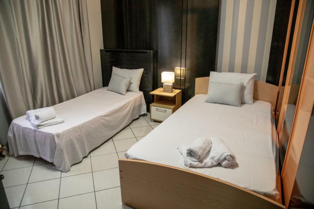 Christine'S Downtown Suites Kavala Exterior foto